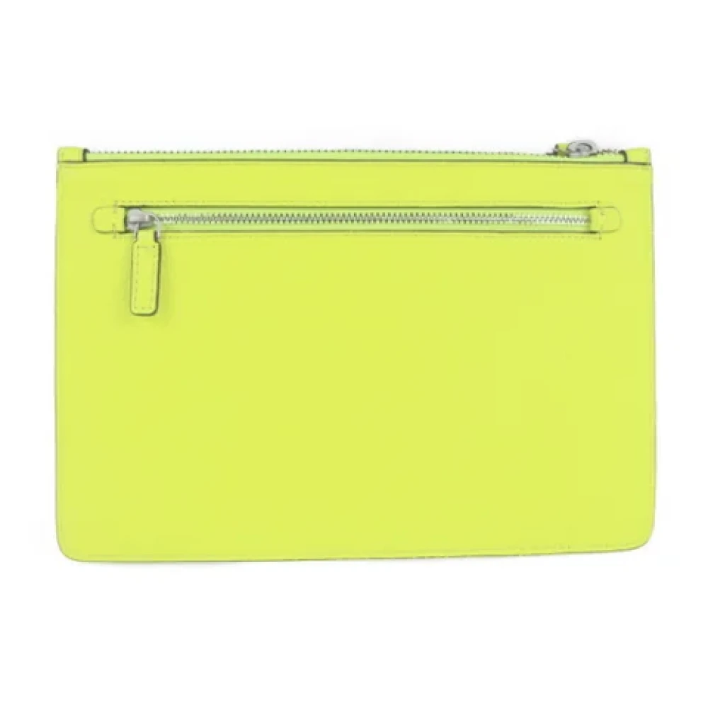 Anya Hindmarch Pre-owned Leather clutches Yellow Dames