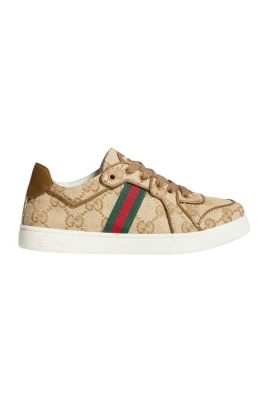 Stretch Low-Top Sneaker
