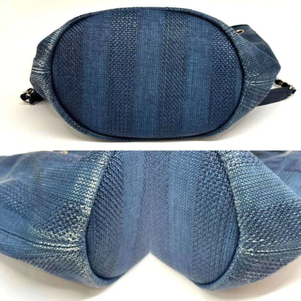 Chanel Vintage Pre-owned Leather totes Blue Dames