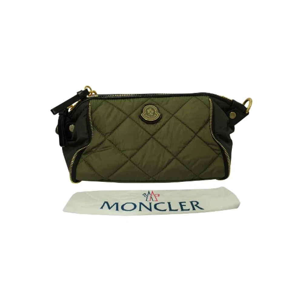 Moncler Pre-owned Nylon shoulder-bags Green Dames