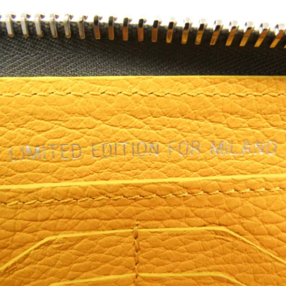 Tom Ford Pre-owned Leather wallets Gray Dames
