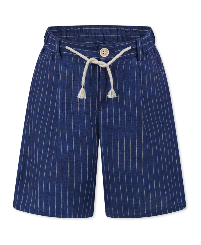 shorts-elegants-en-lin-a-rayures-bleues