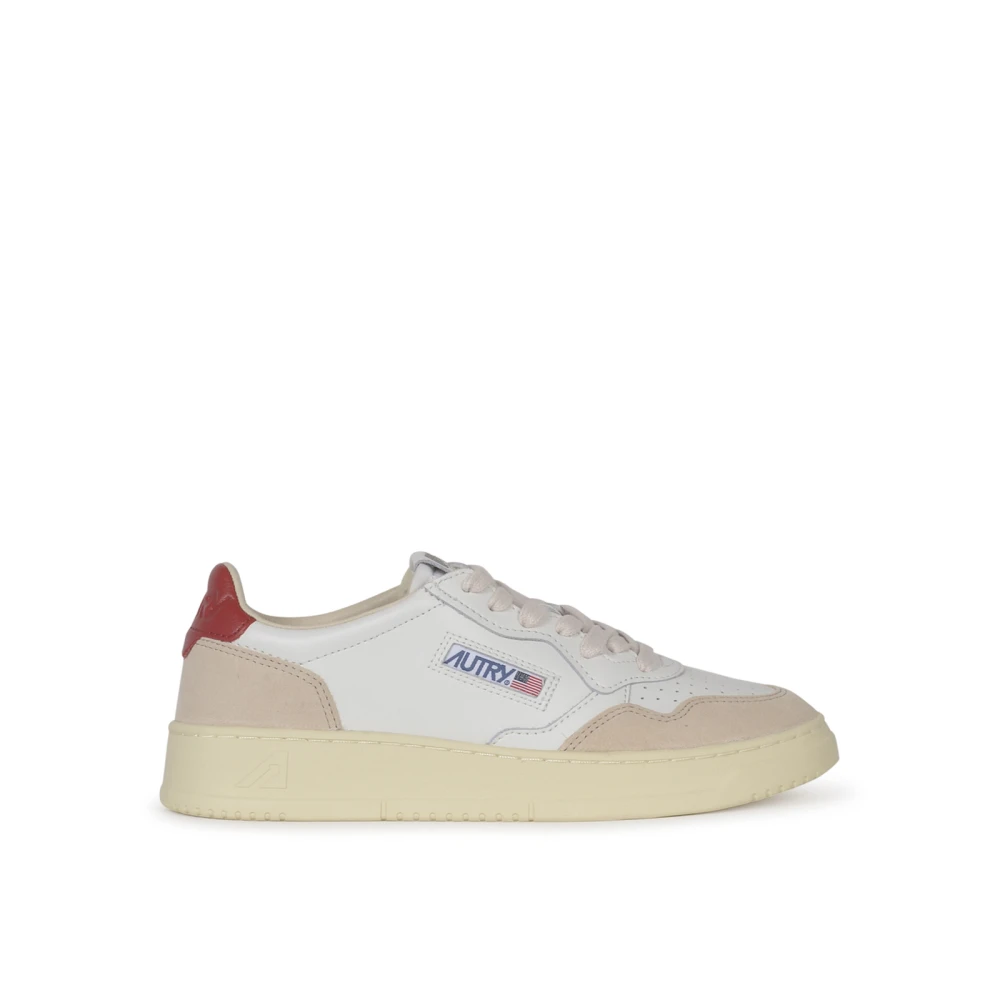 Autry Women's White Sneakers, 5 Uk, Medalist Low