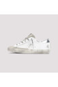 sneaker-classique-pour-un-look-de-superstar
