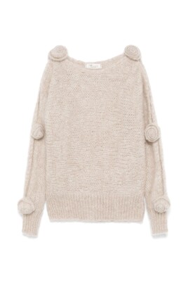 pull-beige-en-mohair-avec-roses-3d