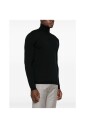 pull-noir-en-laine-merinos-a-col-roule
