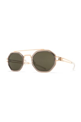 discover-the-latest-arturo-sunglasses