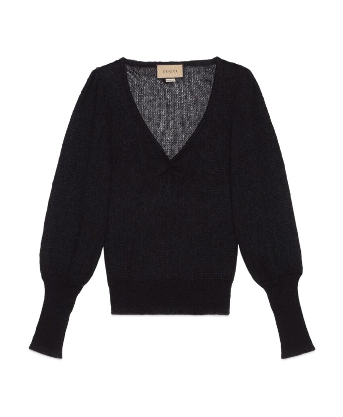 v-neck-knitwear