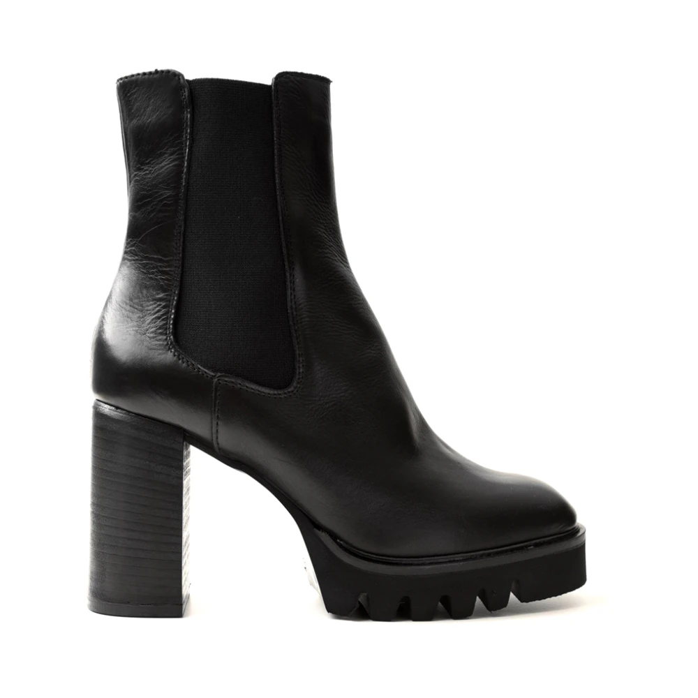 Shoes > Boots > Heeled Boots - - Zoe - Modalova