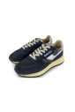 sneaker-retro-en-daim-noir