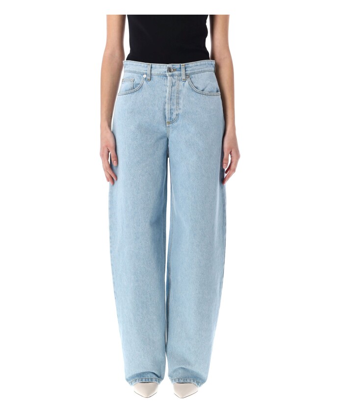 jeans-met-wijde-pijpen-en-vetersluiting