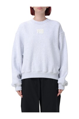sweatshirt-gris-a-col-rond-et-logo
