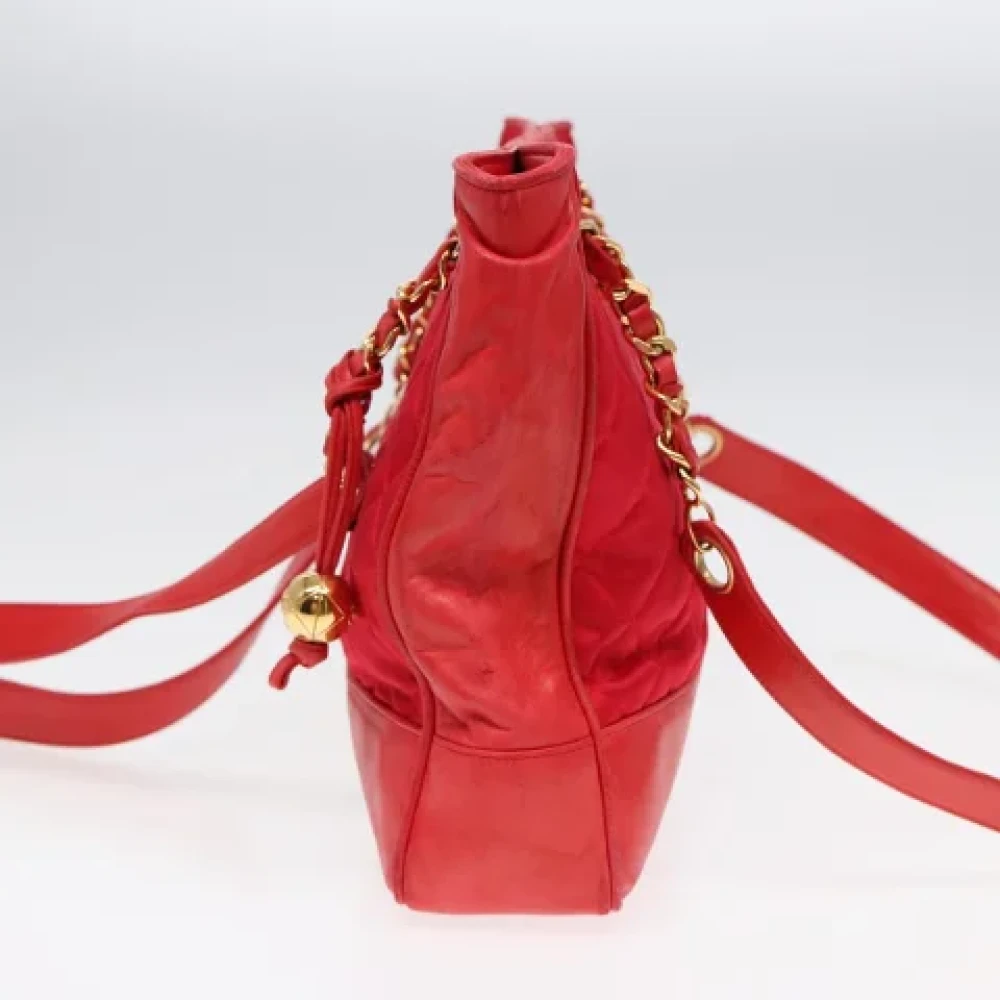 Chanel Vintage Pre-owned Leather shoulder-bags Red Dames