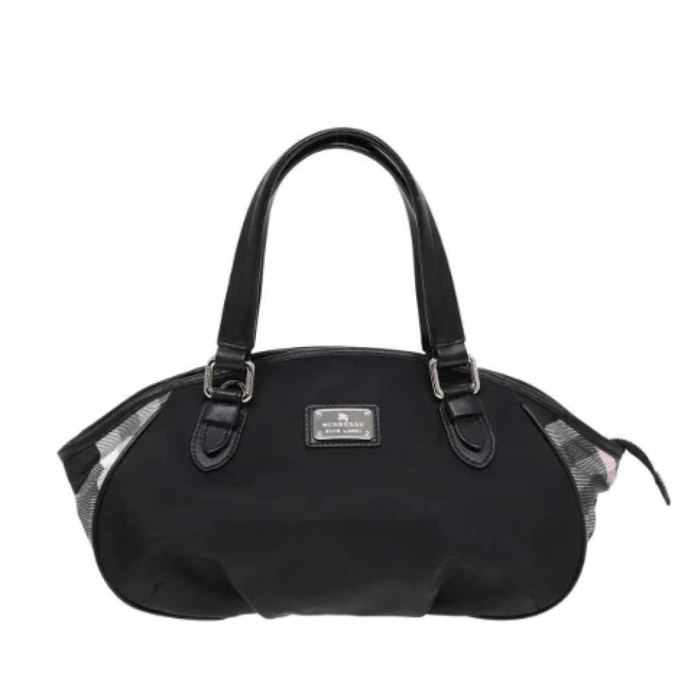 Burberry Vintage Pre-owned Nylon handbags Gray Dames