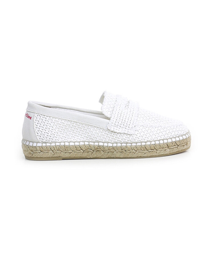 white-flat-shoes
