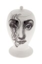 elegant-vase-fumeur