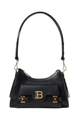 sophisticated-shoulder-bag-with-adjustable-strap