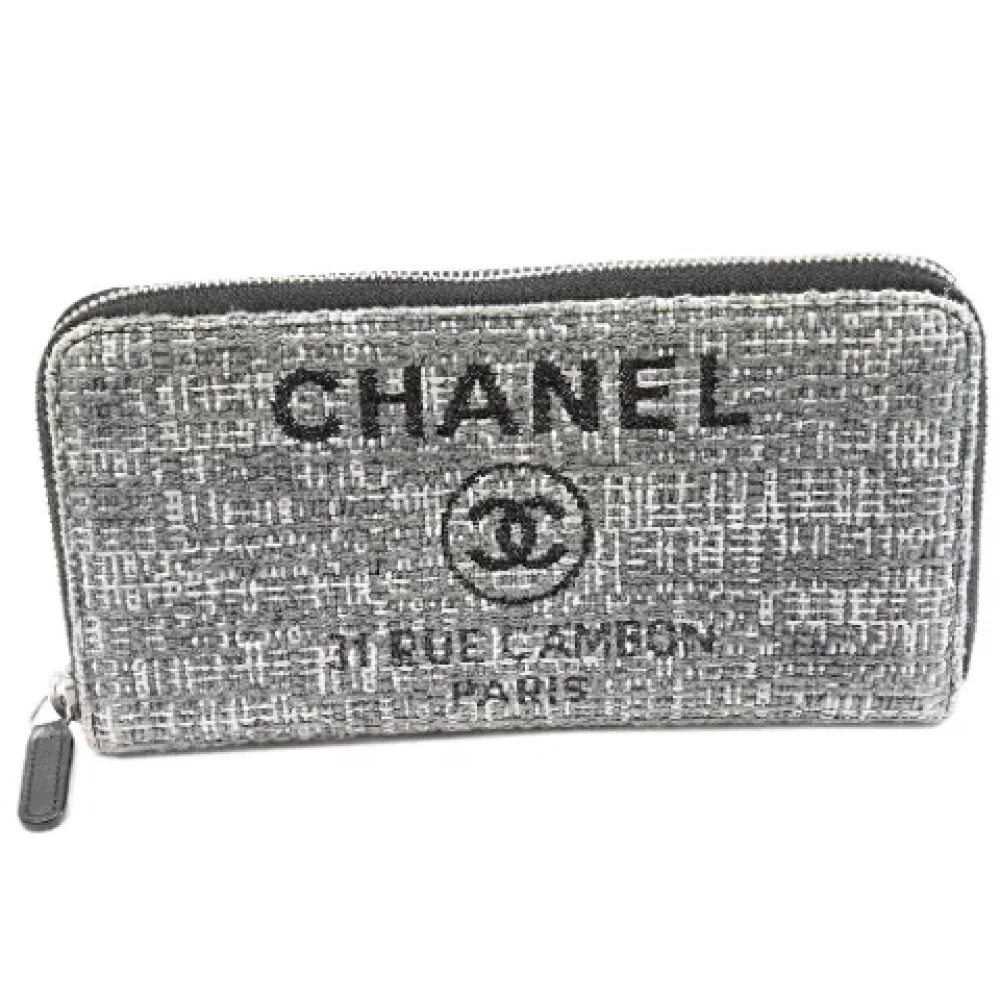 Chanel Vintage Pre-owned Canvas wallets Gray Dames