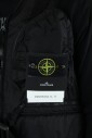 gilet-utilitaire-noir-fonctionnel-et-elegant