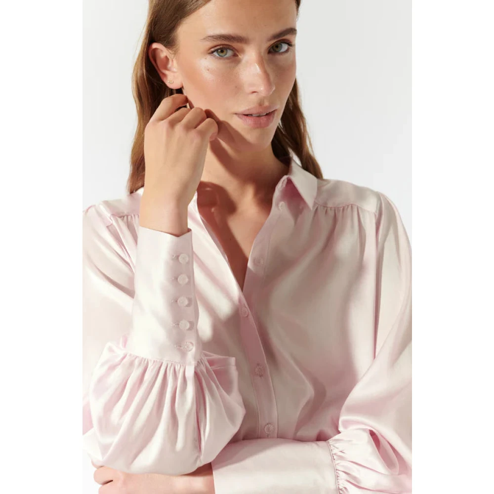 Dea Kudibal Zijden Stretch Blouse Balletstijl Pink Dames