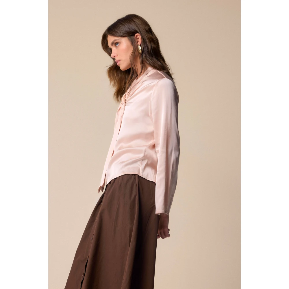 Kocca Stijlvolle Blouses voor Vrouwen Pink Dames