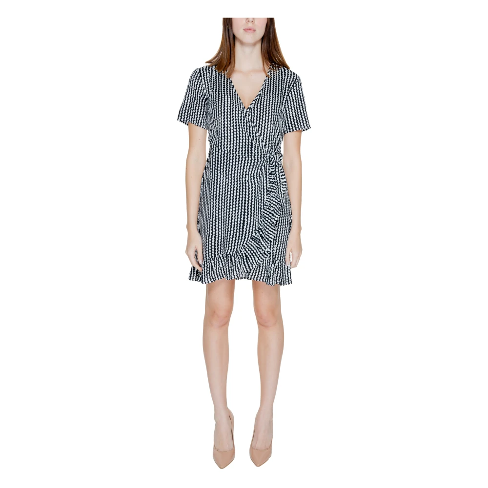 Only Zwarte Viscose Jurk Korte Mouwen Black Dames