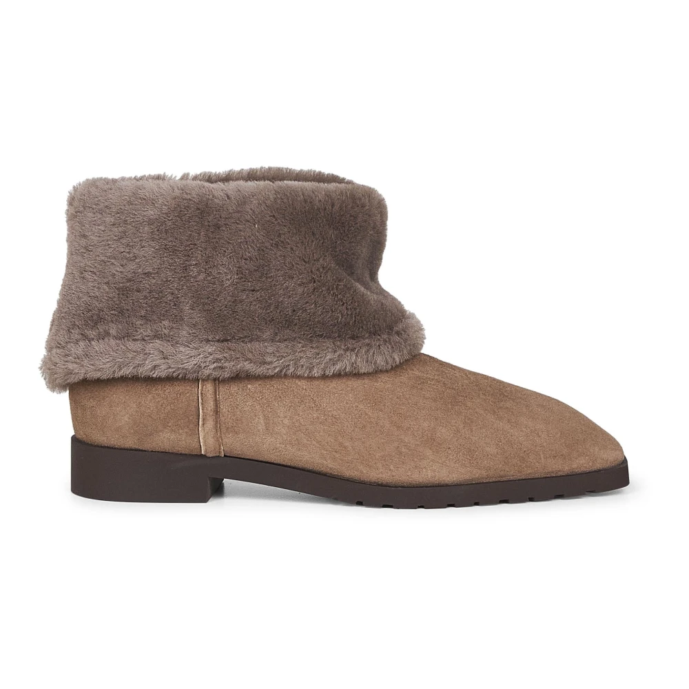 Totême Women's Beige 7 Uk, Shearling Slip-On Boots