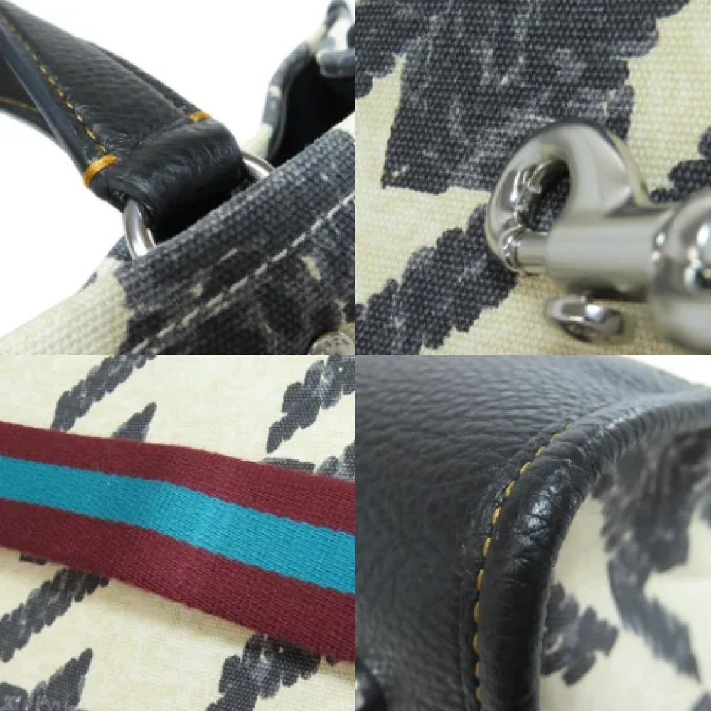 Coach Pre-owned Canvas handbags Black Dames