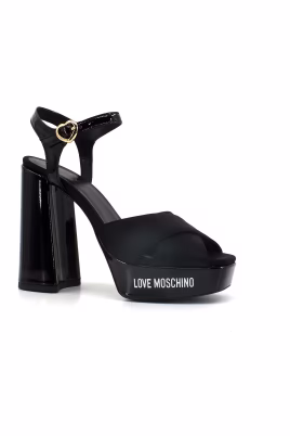 sandalen-met-hoge-hak