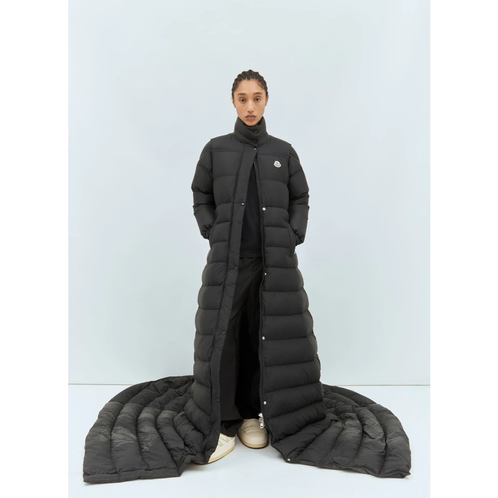 Moncler Gewatteerde Lange Donsjas met Afneembare Mouwen Black Dames
