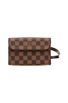 pre-owned-leather-crossbody-bags