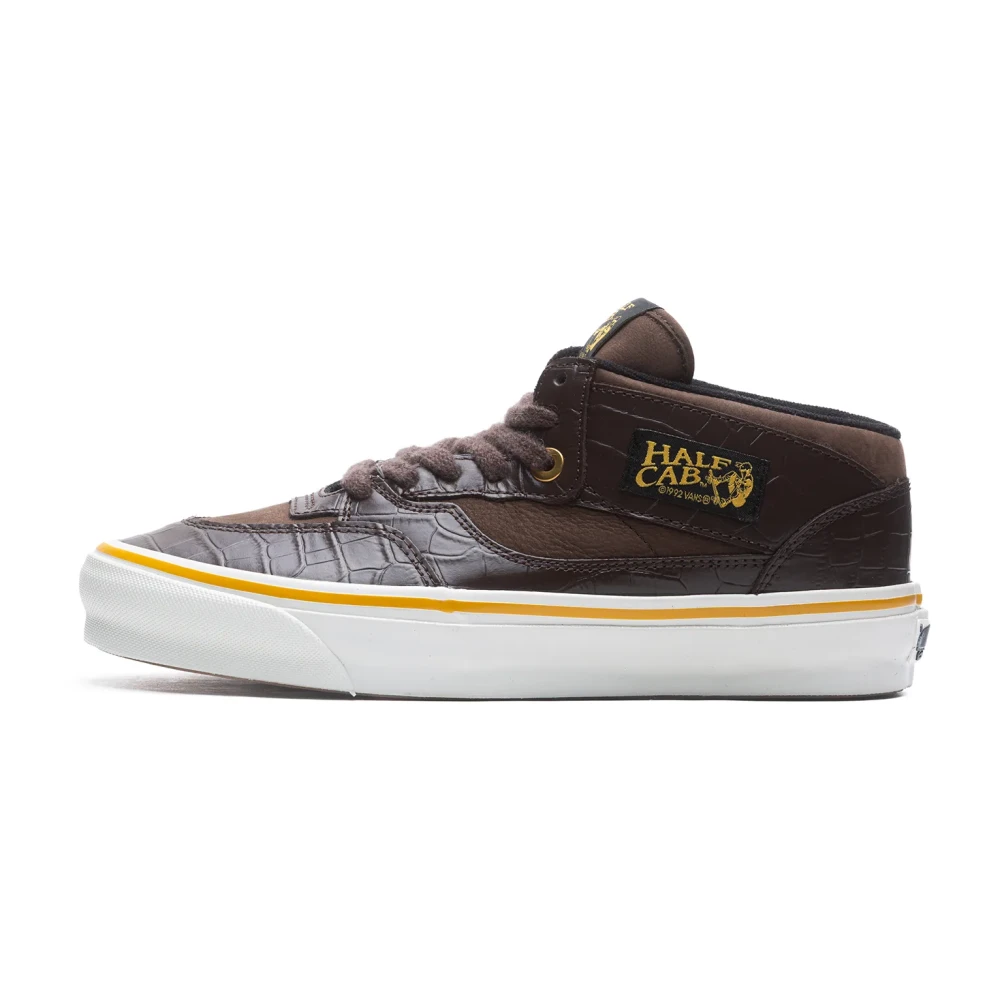 Vans Men's Brown Sneakers, 8 Uk, Otw Half Cab 33 Vibram