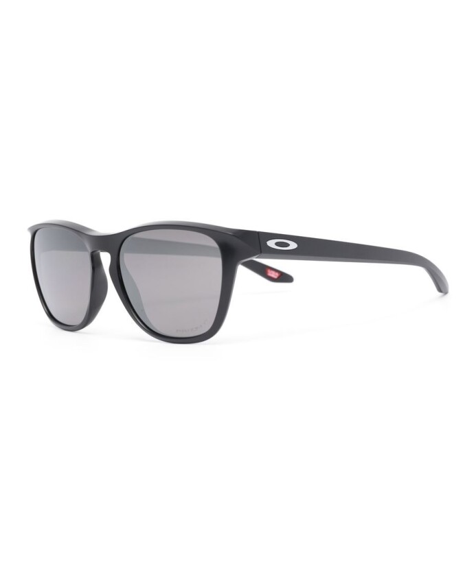 oo9479-947909-sunglasses