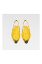zapatos-amarillos-de-cuero-cubisto-banana