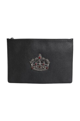 crown-embellished-clutch-pouch-bag