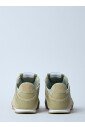 sneakers-baskets-en-daim-et-maille