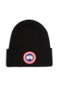 stylish-beanies-hats-for-all-seasons