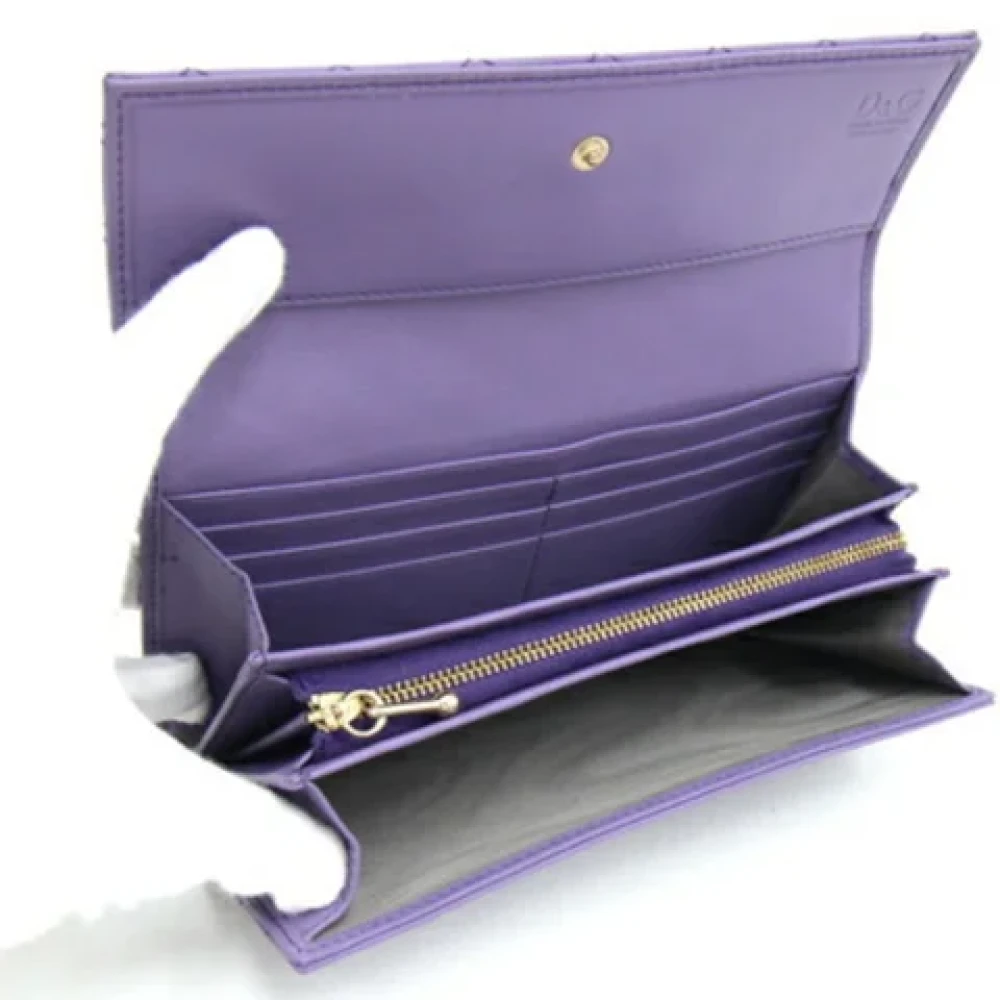 Dolce & Gabbana Pre-owned Leather wallets Purple Dames