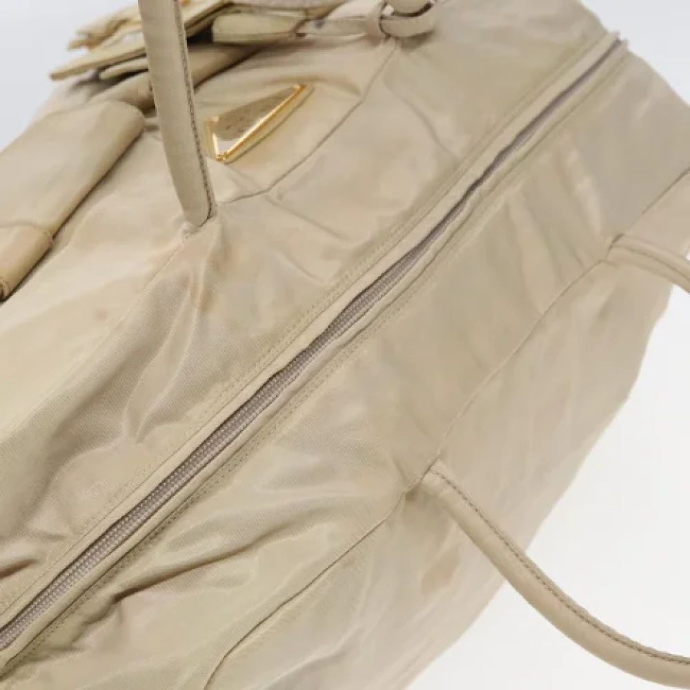 Prada Vintage Pre-owned Nylon handbags Beige Dames