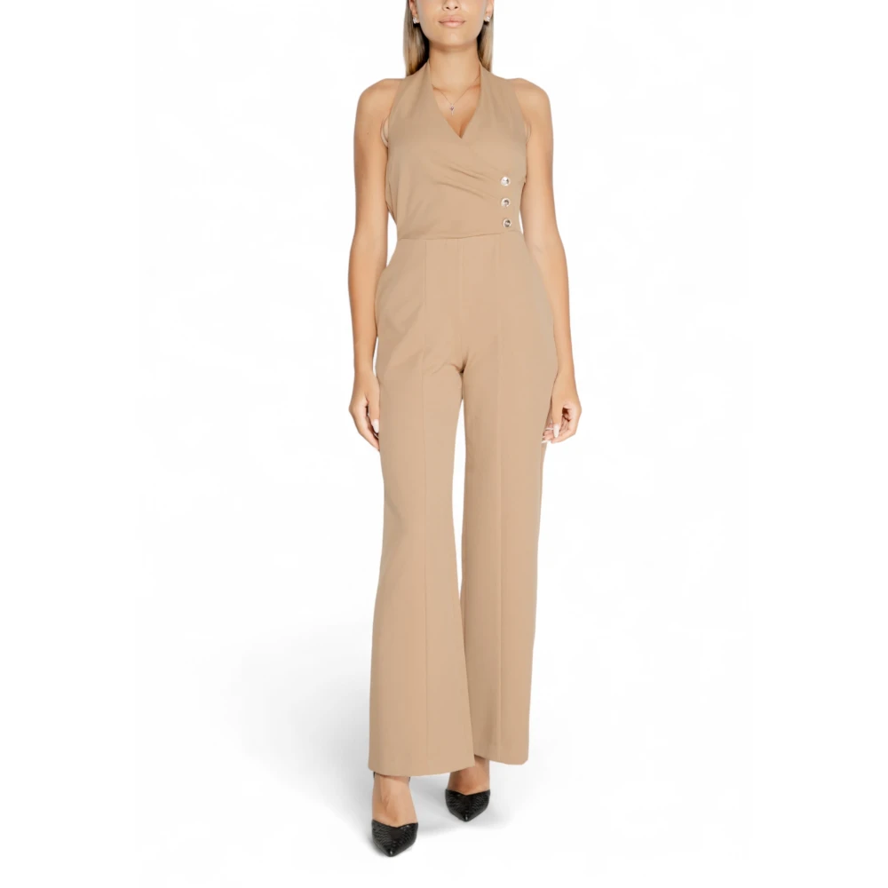 Rinascimento Höj din stil Jumpsuit Beige, Dam