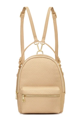 Beige ryggsäck med unikt präglat mönster