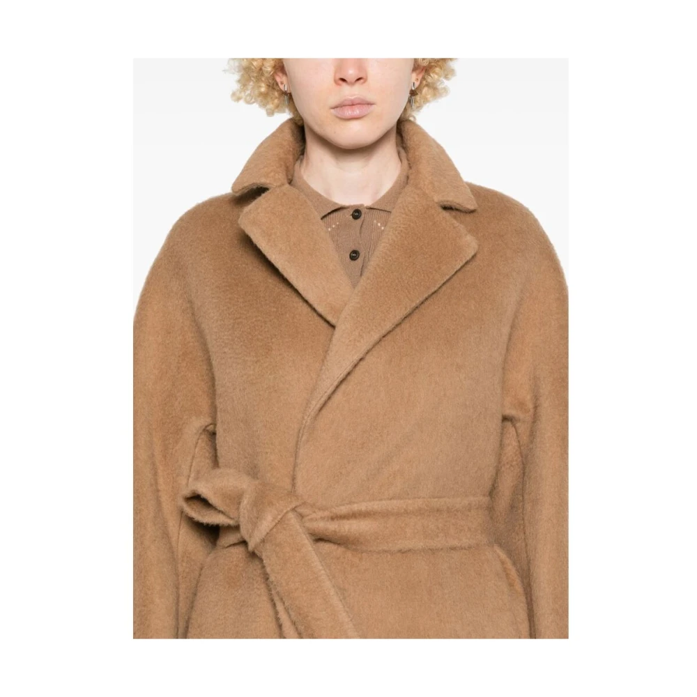 Herno Kameelbruine mantel met ceintuur en revers Beige Dames