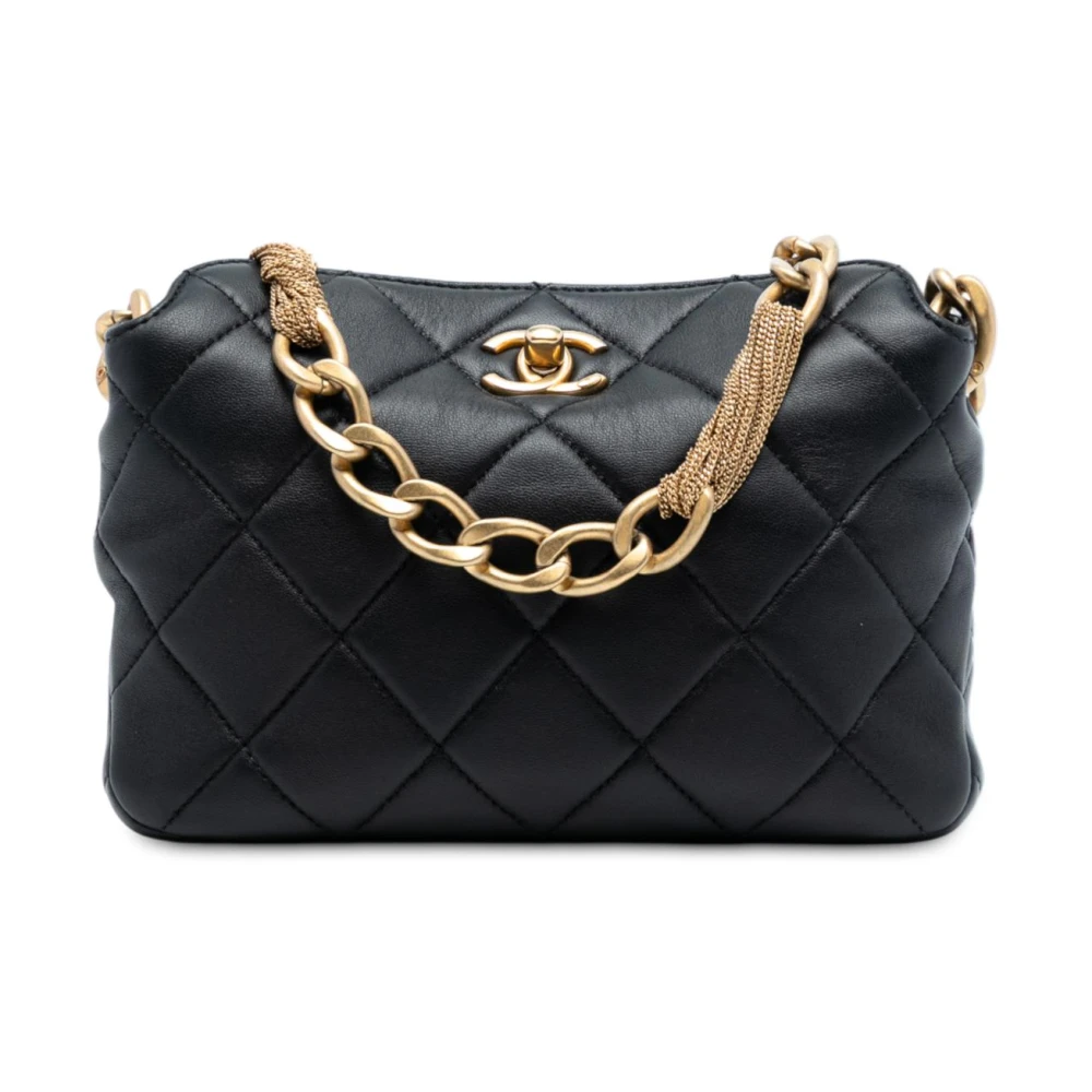 Chanel Vintage Women's Black Vintage Shoulder Bags, One Size, Pre-Owned Quilted Leather Handbag