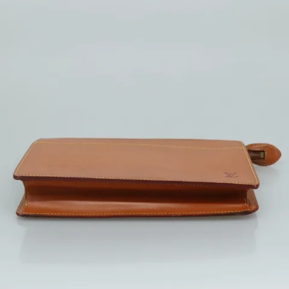 Louis Vuitton Vintage Pre-owned Leather clutches Brown Dames