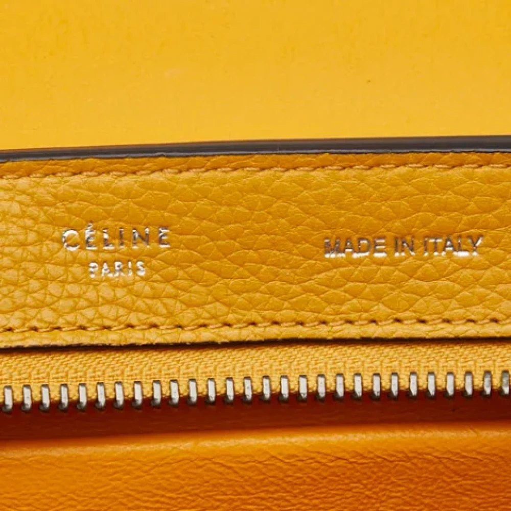 Celine Vintage Pre-owned Leather shoulder-bags Yellow Dames