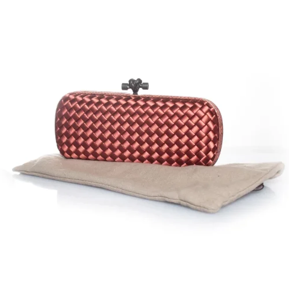 Bottega Veneta Vintage Pre-owned Satin clutches Pink Dames