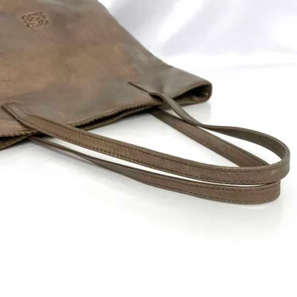 Loewe Pre-owned Leather shoulder-bags Brown Dames