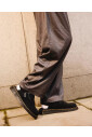 zwarte-suede-muiltjes-met-shore-zool