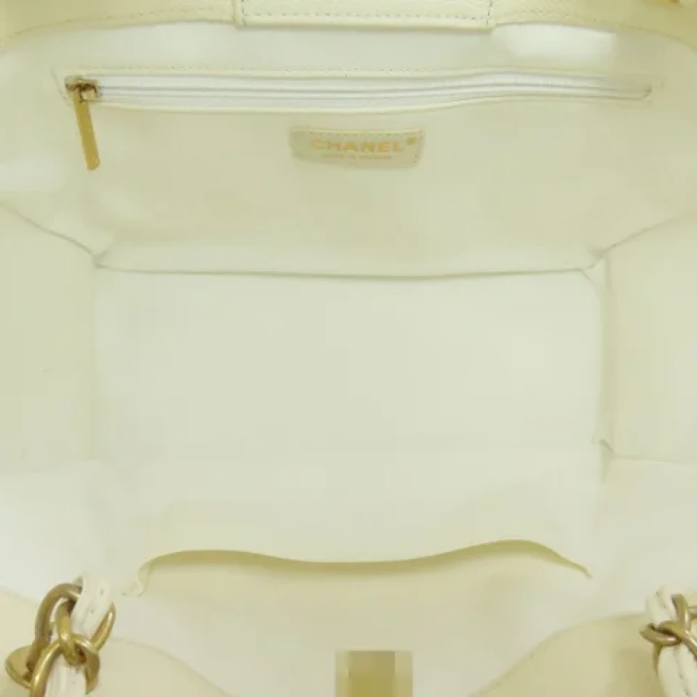 Chanel Vintage Pre-owned Leather totes White Dames