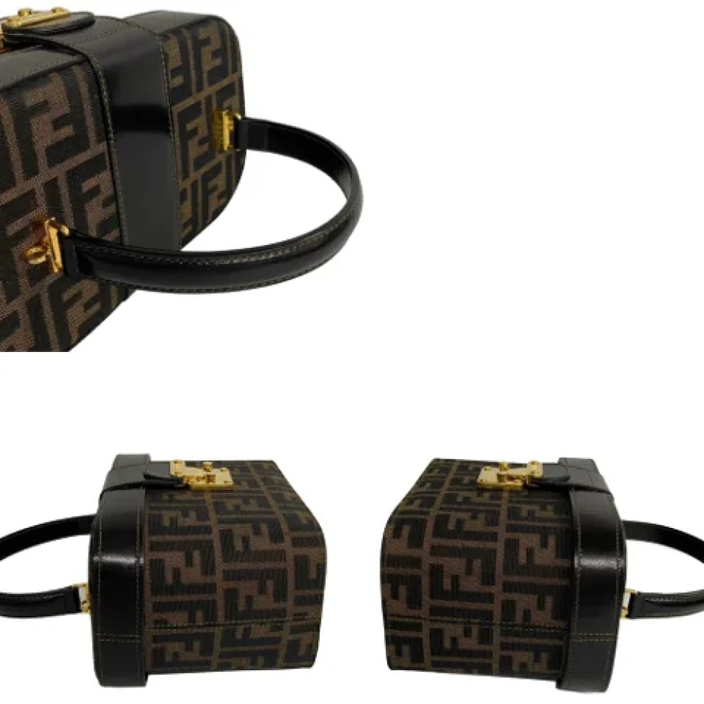 Fendi Vintage Pre-owned Canvas handbags Brown Dames